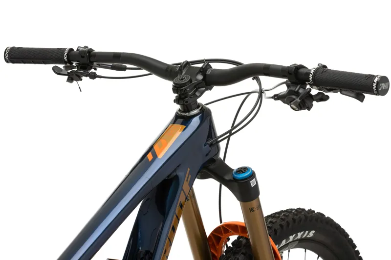 Nukeproof Giga 290c Factory - XT Build - Kraken Blue - 2022-8